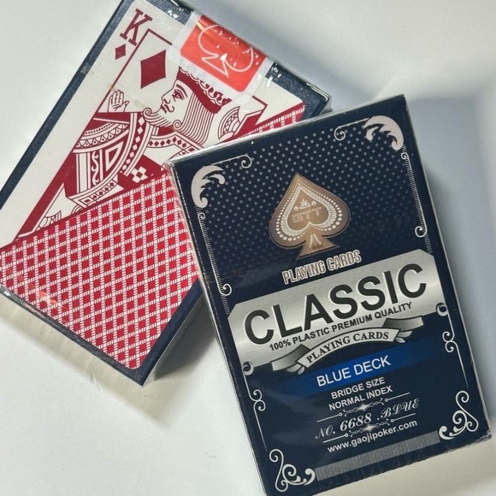 4 Packs of Classic Plastic Playing Card Set w/ 2 Blue & 2 Red Decks - Picture 5 of 6